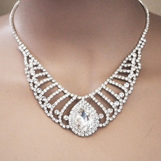 Spiraluscious Rhinestone Jewelry Set